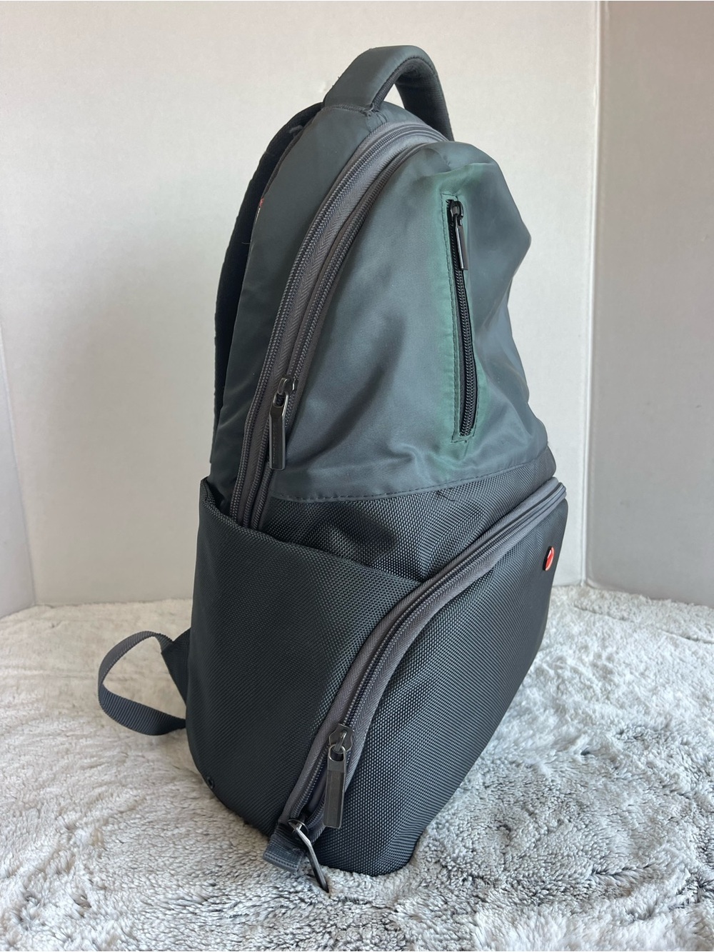Manfrotto Adventure Camera Backpack - Picture 2 of 12